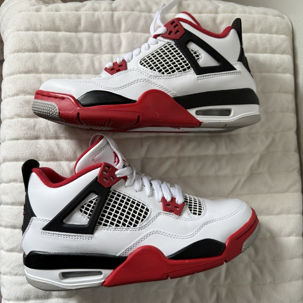 Nike Air Jordan 4 Retro OG GS Fire Red‎ 2020 408452 160 Size 6Y